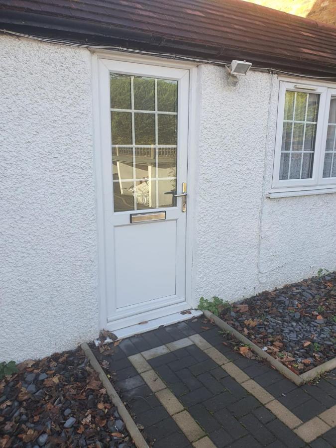 Chantilly Apartamento Ickenham Exterior foto